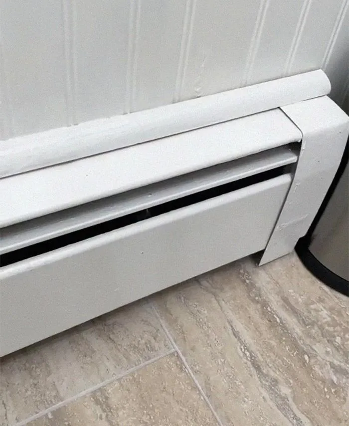 "Welcome To My Horribly Flipped House": Woman Points Out 30 Fails And Mistakes She Found In The House She Bought