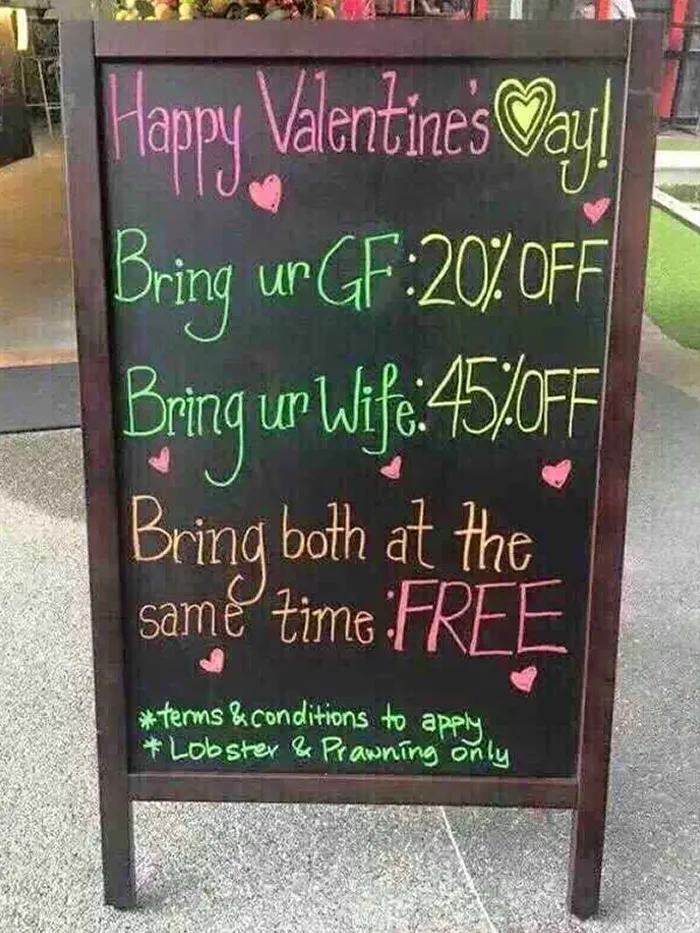 If Only There Was Another Letter That Was Shaped More Like A Heart In “Happy Valentine's Day” Other Than D