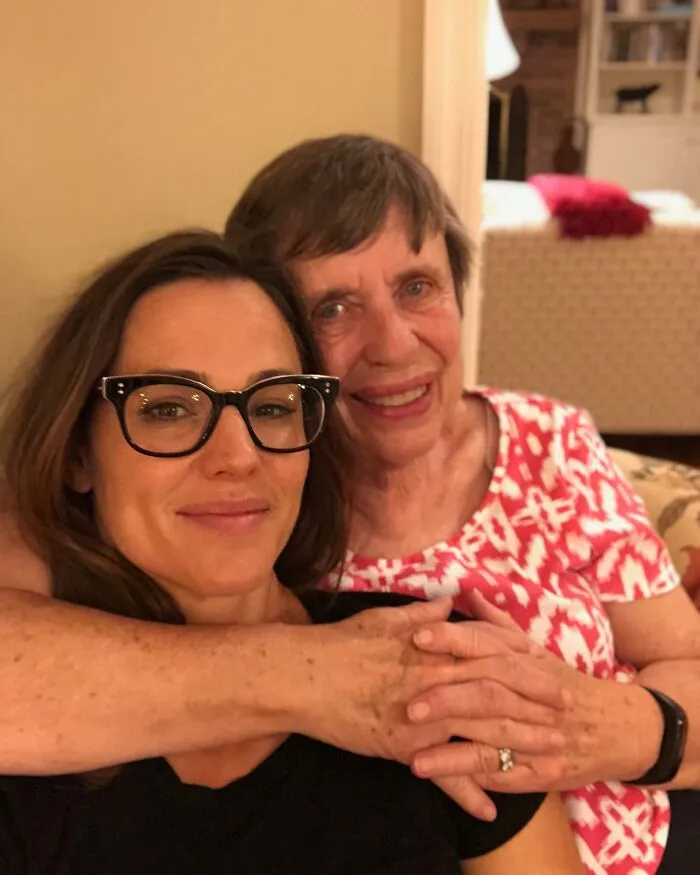 Jennifer Garner And Her Mother Patricia Ann Garner