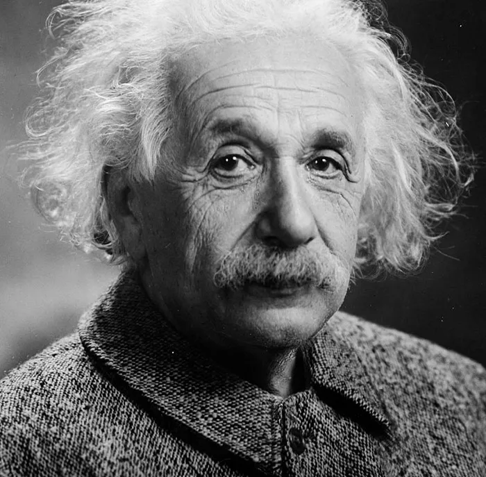 30 People Share What Historical Facts Many People Believe To Be True Are Actually 100% Fake