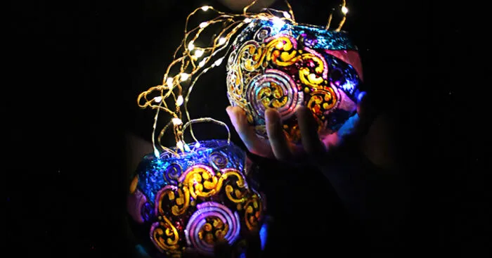 I Paint Glass Candle Holders To Look Like Galaxies (8 Pics)