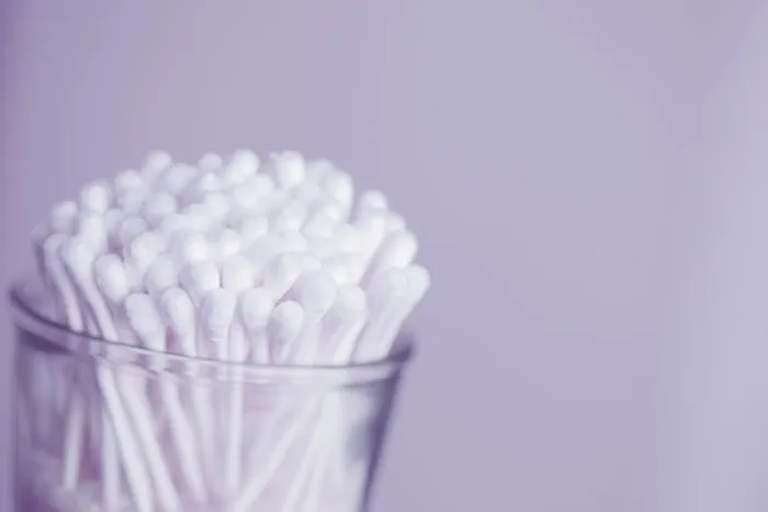 Cleaning Your Ears With A Q-Tip