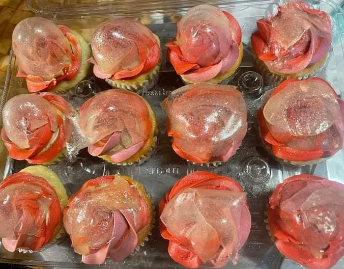 Los pastelitos fueron descritos como “pasteles de ampolla”