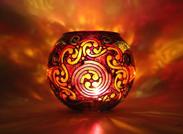I Paint Glass Candle Holders To Look Like Galaxies (8 Pics)