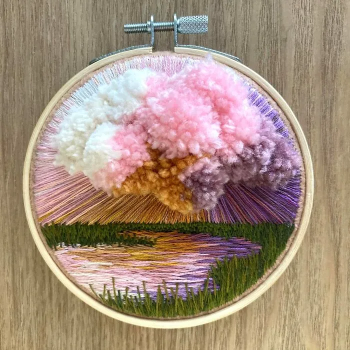 "Home Of Peculiar Artists" Welcomes All Kinds Of "Misunderstood" Creators And Here Are 50 Of Their Most Precious Works