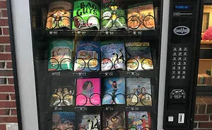 50 Vending Machines That Were Designed For Some Very Specific Things (New Pics)