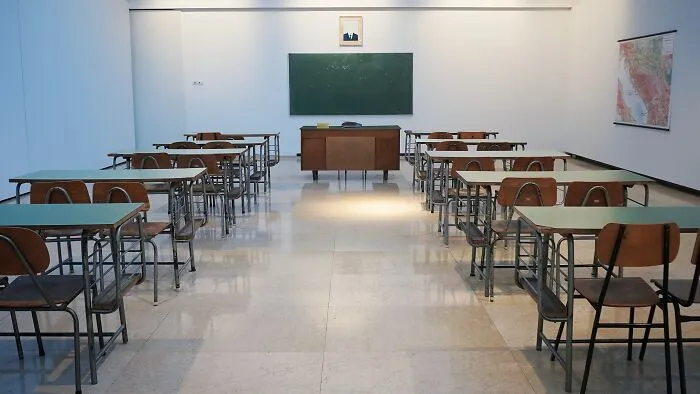 30 Detalles socialmente aceptables que solían ser tabú en el pasado