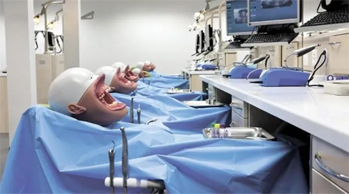 Los maniquíes dentales son aterradores