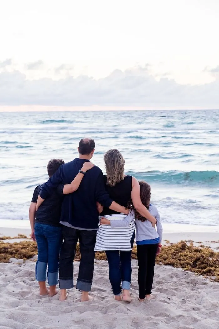 30 Things People Still Teach Their Kids That Are Not Only Wrong But Also Harmful