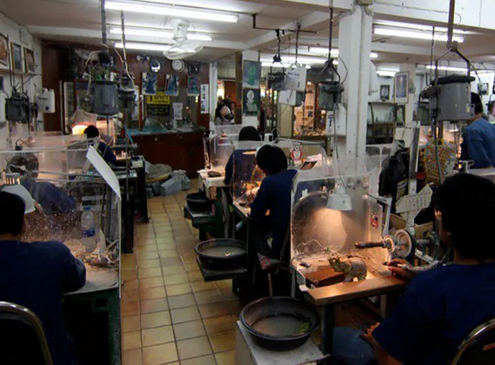 "It Is Inevitable": 27 Professions That May Soon Disappear, As Shared By People In This Thread