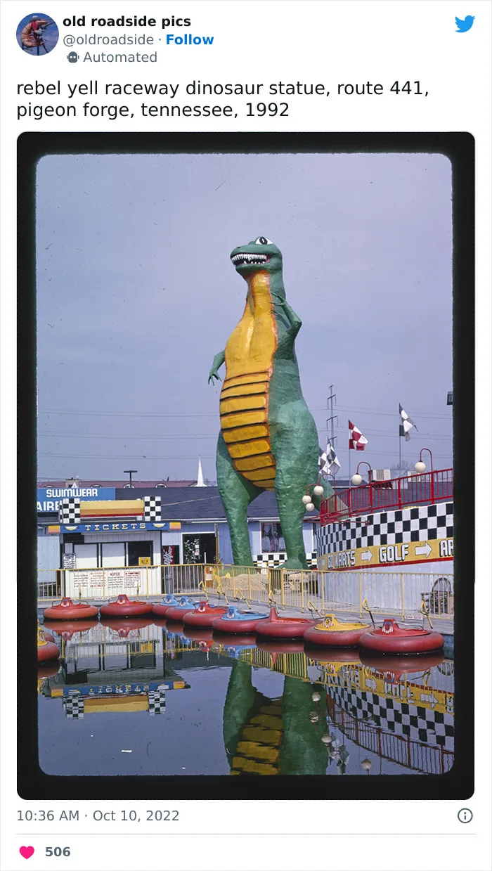 There’s A Twitter Bot That Shares Vintage American Roadside Pics Dated ’60s–’00s, And So Here Are 30 Of The Most Interesting Ones