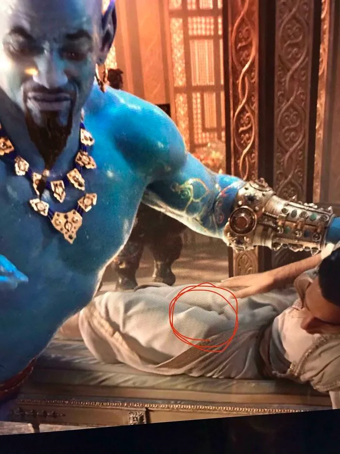 Aladino 2019, a lo mejor llego tarde a esta fiesta pero parece un móvil en su bolsillo