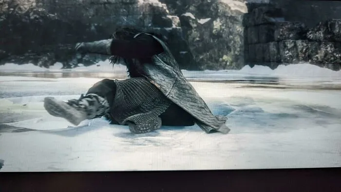 In The Hobbit: The Battle Of The Five Armies (2014) Thorin Oakenshield Is Seen Wearing Boots With Modern Day Rubber Gripped Soles Whereas In All Other Shots He Has Completely Flat Soles