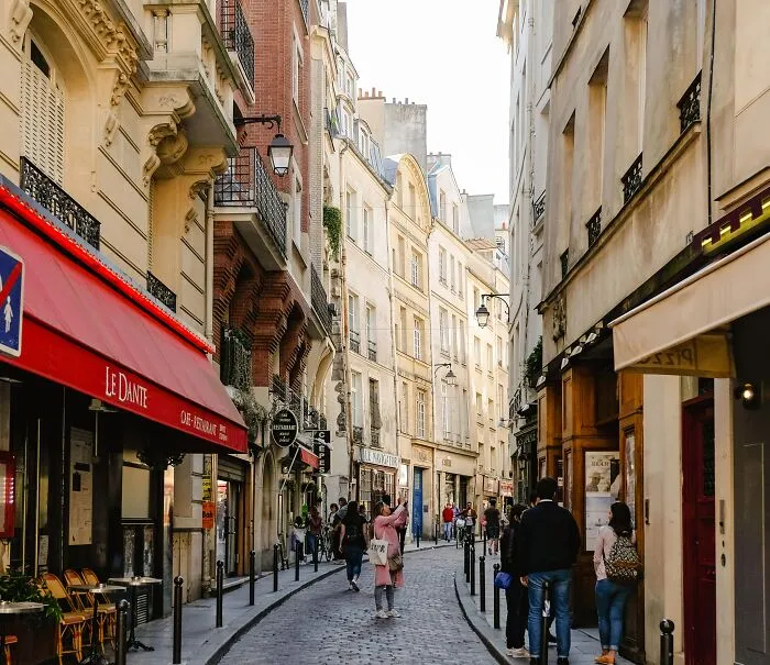 Paris Has 6,486 Streets