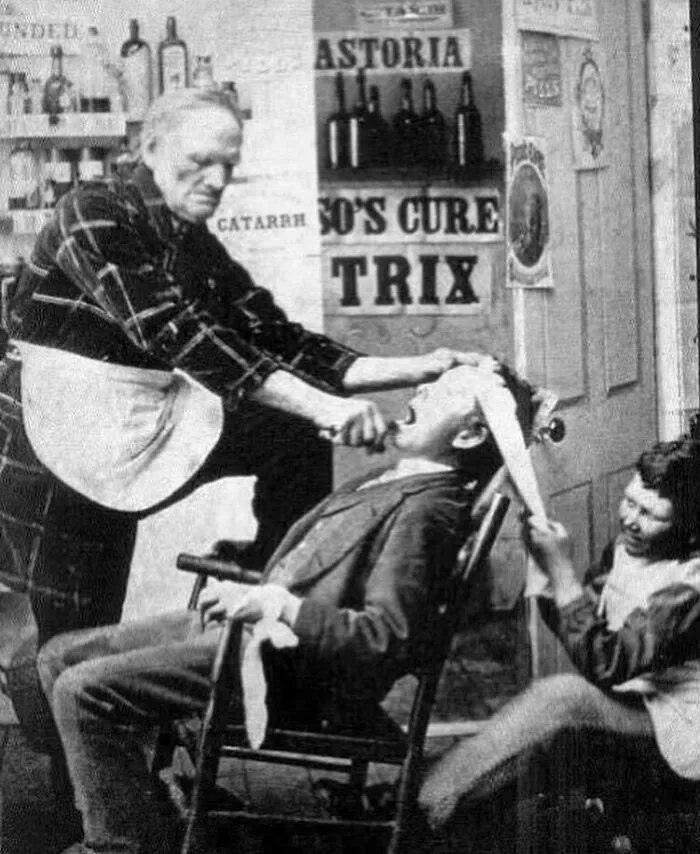 Cómo se quitaban los dientes en el dentista durante la década de 1870, en Reino Unido