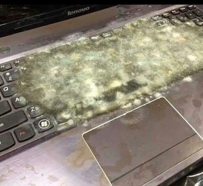Cursed_keyboard