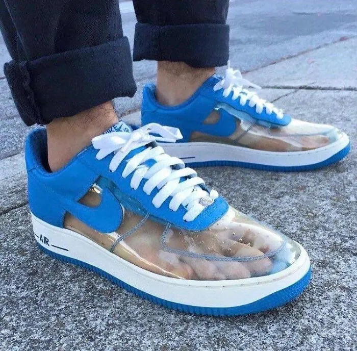Zapatos deportivos transparentes