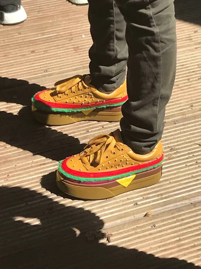 Estas zapatillas de hamburguesa