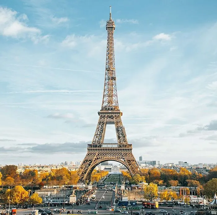 Eiffel Tower’s Size Changes Up To 6 Inches (15.24 Cm) Over The Seasons