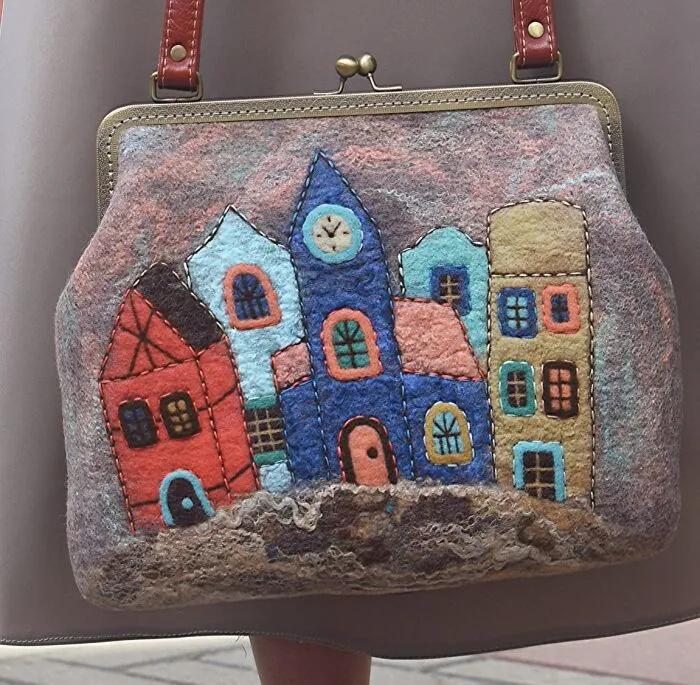 41 Cozy Designs Felted On Handbags By This Artist