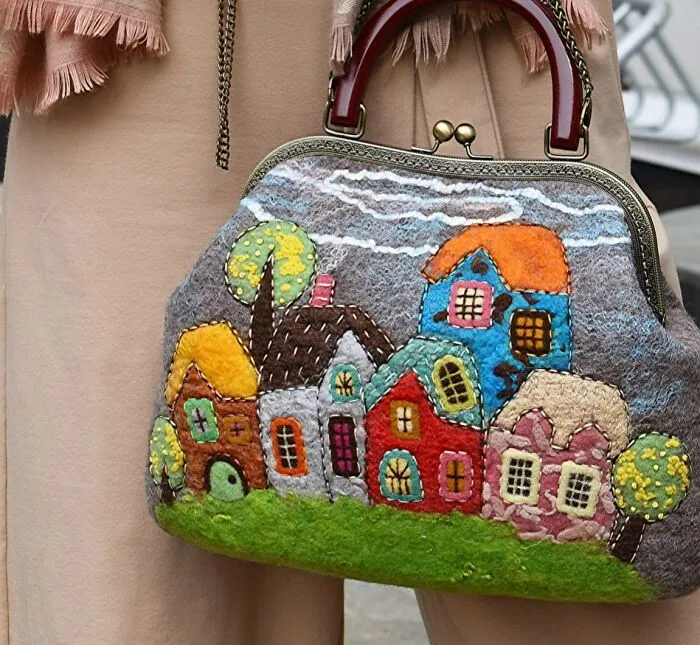 41 Cozy Designs Felted On Handbags By This Artist