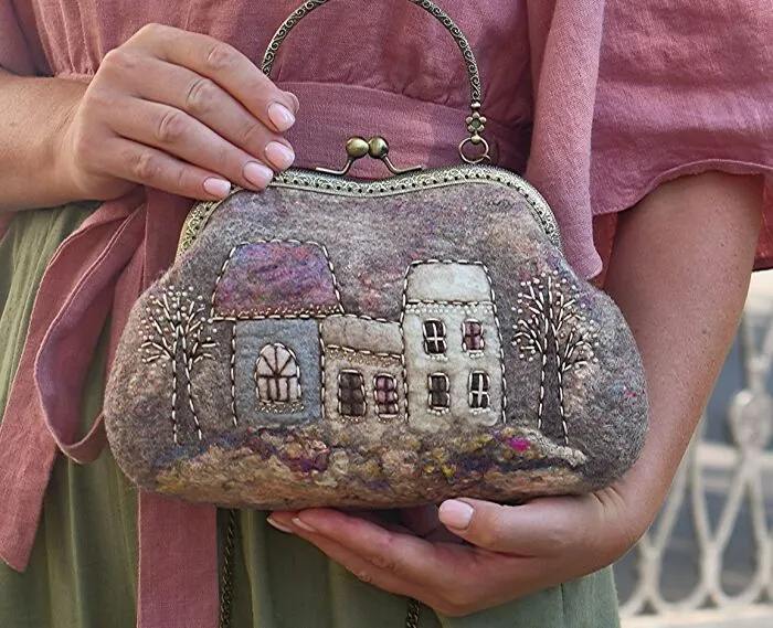 41 Cozy Designs Felted On Handbags By This Artist