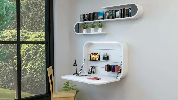 Fold-Up Desk