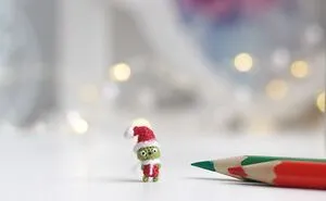 I Make Micro Crochet Toys That Fit In A Tiny Glass Bottle (35 Pics)
