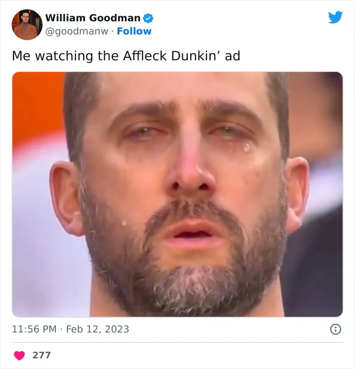 Super-Bowl-Reactions-Rihanna