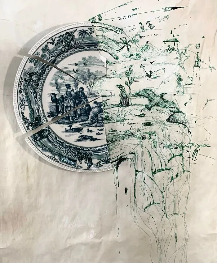 "Fragmented": This Artist Damaged Porcelain Into Beautiful Works Of Art (15 Pics)