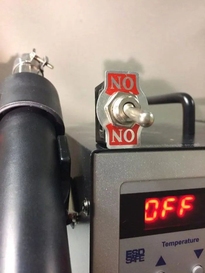30 Hilariously Useless, Unsuccessful And/Or Unpopular Signs