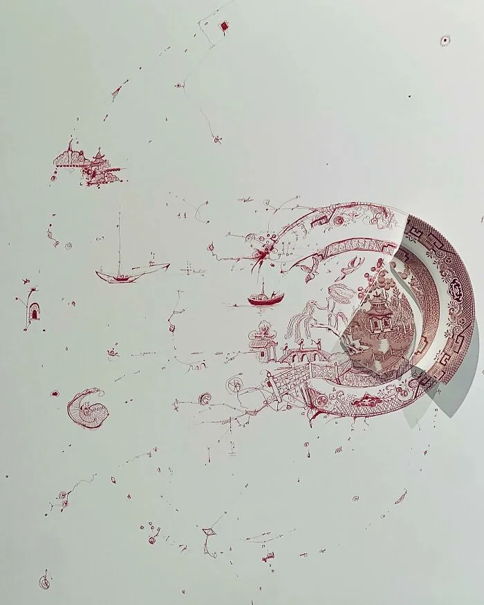 "Fragmented": This Artist Damaged Porcelain Into Beautiful Works Of Art (15 Pics)