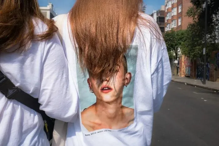 Este fotógrafo belga capta escenas divertidas y extraordinarias de la vida cotidiana (30 fotos nuevas)