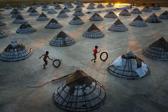 30 Pictures Of Beautiful Bangladeshi People By Mou Aysha (New Pics)