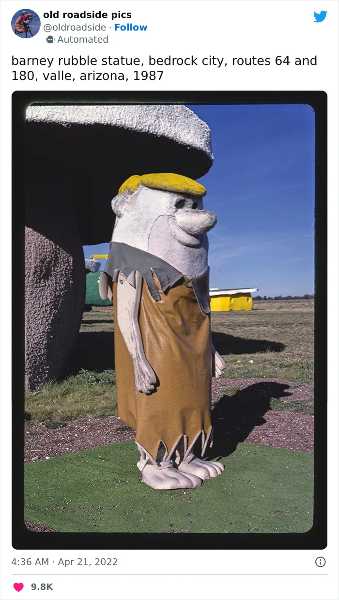 There’s A Twitter Bot That Shares Vintage American Roadside Pics Dated ’60s–’00s, And So Here Are 30 Of The Most Interesting Ones