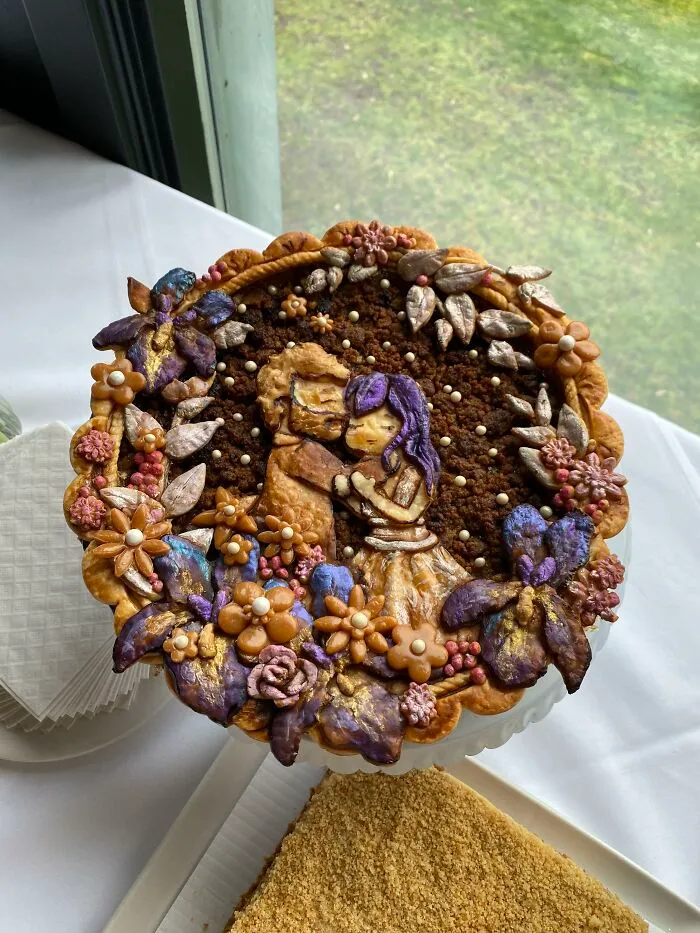 So Blown Away By The Wedding Pie That My Friend Made For Me As A Gift
