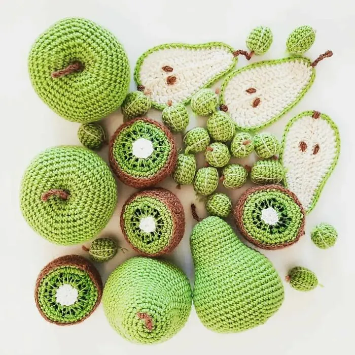 45 Drool-Inducing Crocheted Food Items Made By This Finnish Artist