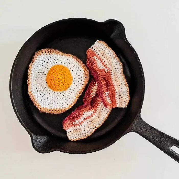 45 Drool-Inducing Crocheted Food Items Made By This Finnish Artist