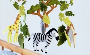 I Made An Adorable Baby Safari Mobile Out Of Felt (10 Pics)