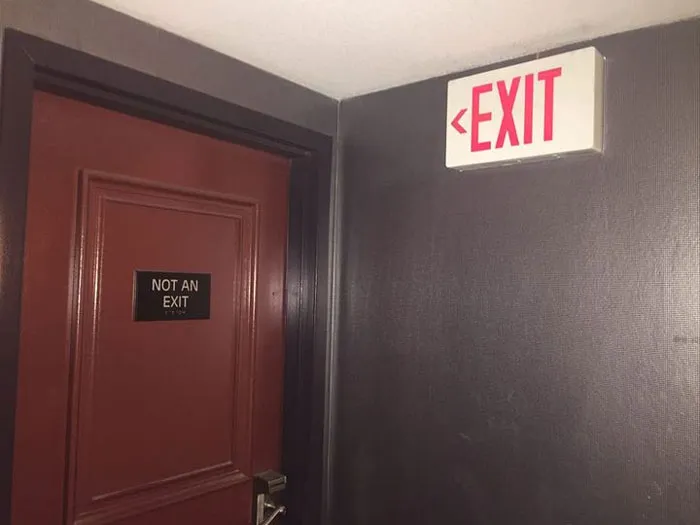 30 Hilariously Useless, Unsuccessful And/Or Unpopular Signs