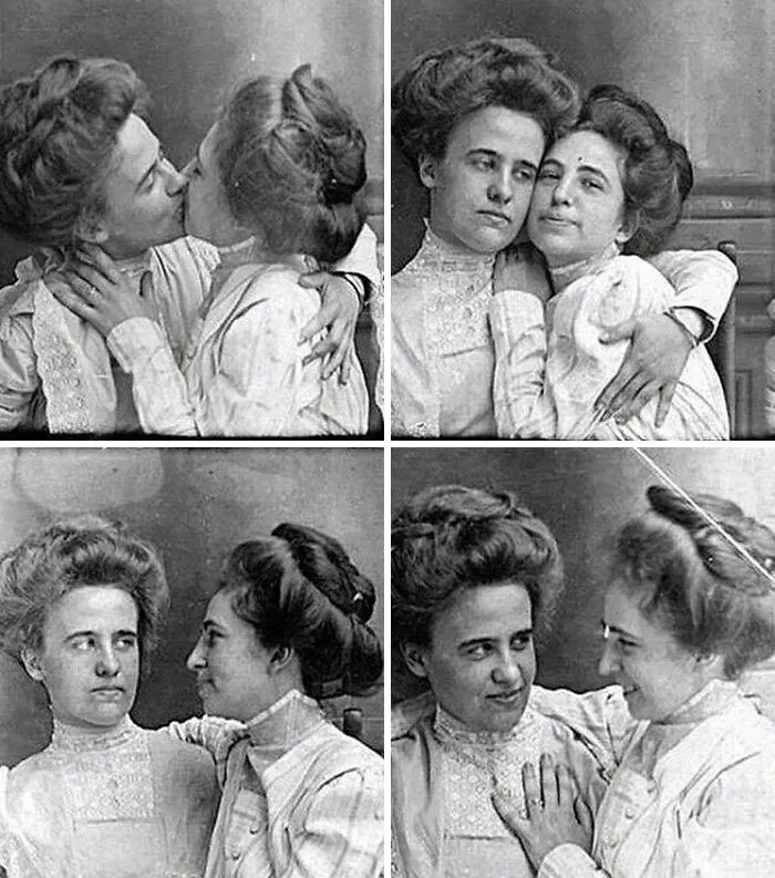 Set vintage de fotos selfie de una pareja desconocida de mujeres. Pueden haber sido novias o hermanas, debido a su parecido. Alrededor de 1900