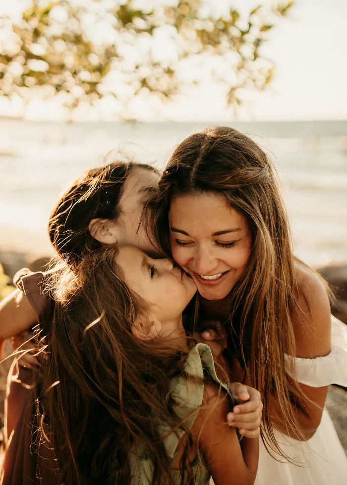 I Photograph Mothers And Babies (10 Pics)