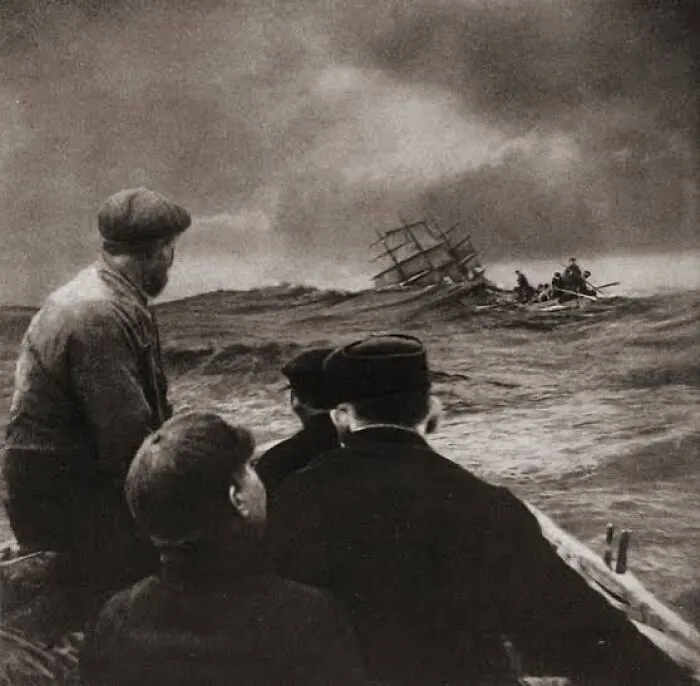 1911. El naufragio del Arden Craig frente a las islas Scilly, al oeste de Cornualles. Fotografía de Francis James Mortimer