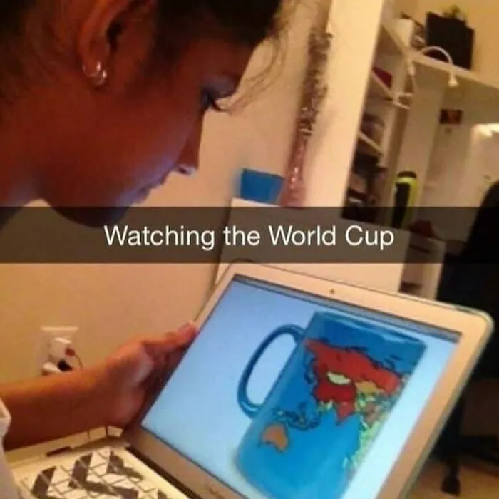 This Instagram Account Shares Pics With Little To No Context, And Here Are 40 Of The Funniest Ones