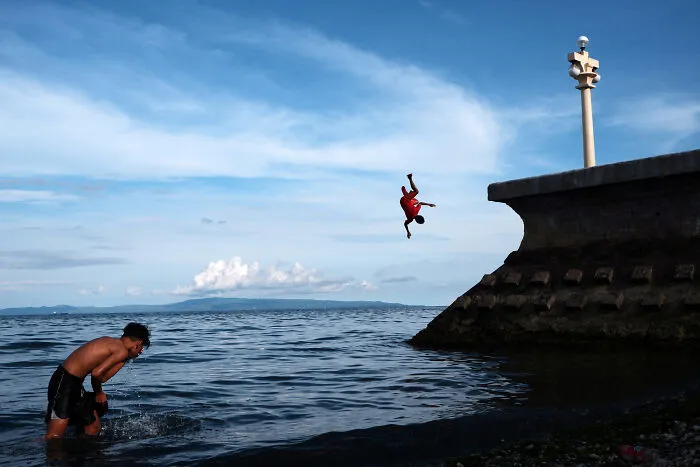 “The City Of Gentle People”: Here Are 36 Of My Favorite Photographs
