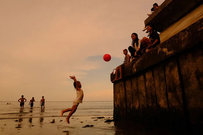 “The City Of Gentle People”: Here Are 36 Of My Favorite Photographs