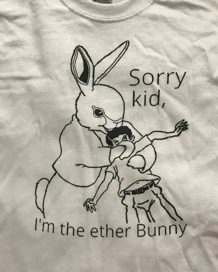 40 Times People Spotted A Shirt That Was So Good They Just Had To Take A Pic, As Shared On The "Good Shirts" Instagram Account (New Pics)