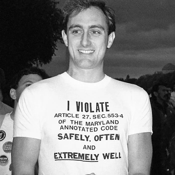 40 Times People Spotted A Shirt That Was So Good They Just Had To Take A Pic, As Shared On The "Good Shirts" Instagram Account (New Pics)