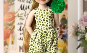 I Make Clothes, Shoes And Accessories For Dolls.