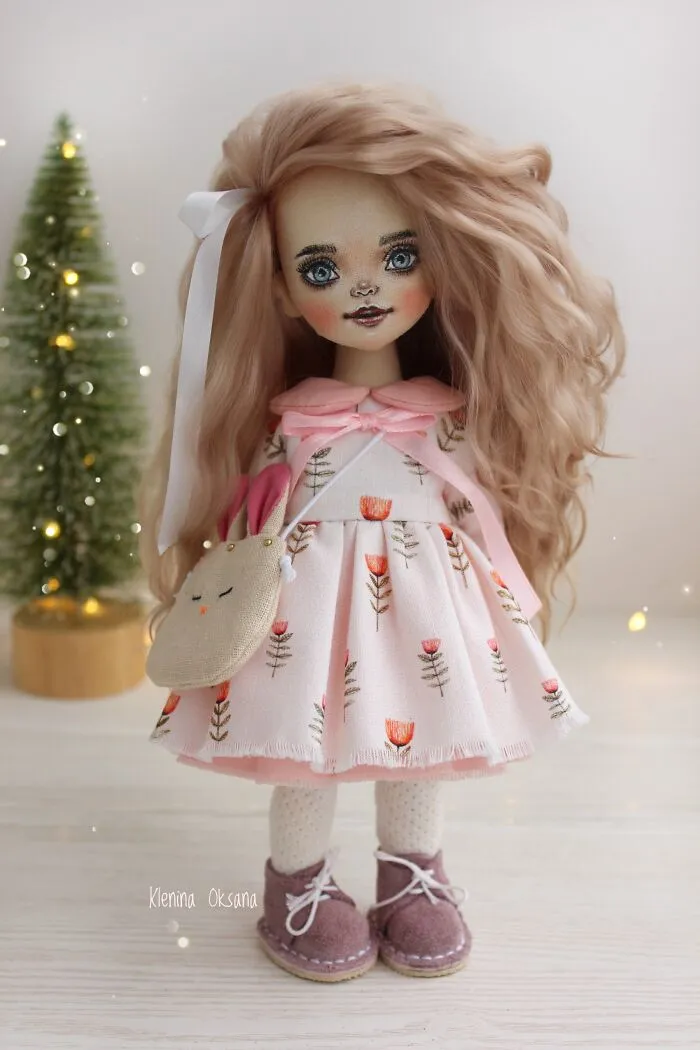 I Create Interior Dolls From Fabric (6 Pics)
